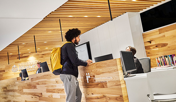 Faculty member at the ITS Helpdesk