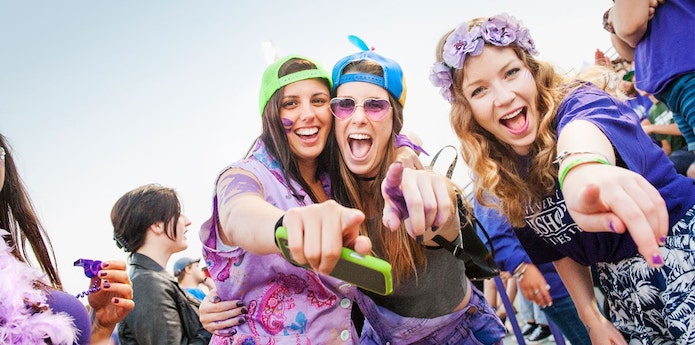Students at homecoming