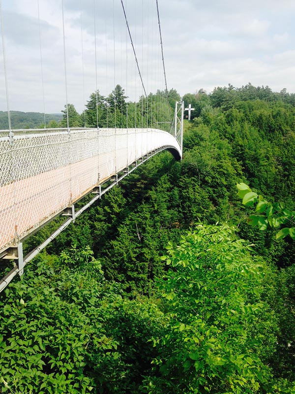 The suspended bridge, Coaticook Gorge