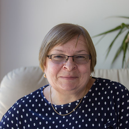 Dr. Elizabeth Prusak