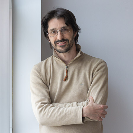 Dr. Nicholas Devillers