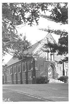 St. Mark's is in the Perpendicular Gothic style