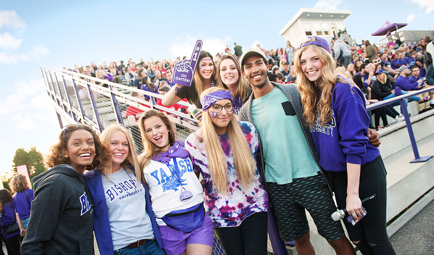 Students at a Gaiters sports game.